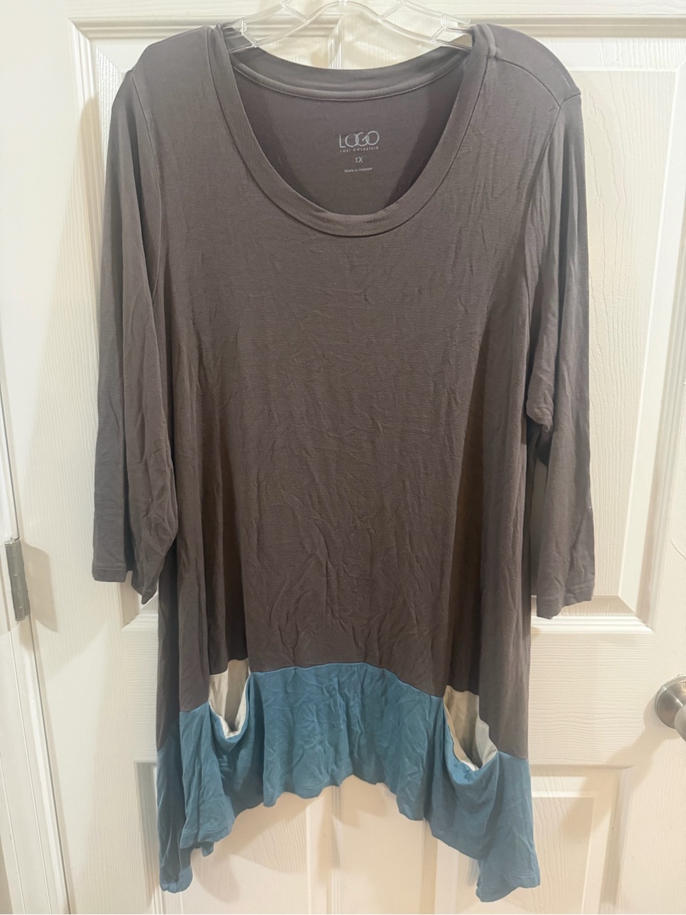 LOGO by Lori Goldstein 1X Colorblock Tunic Top with Pockets